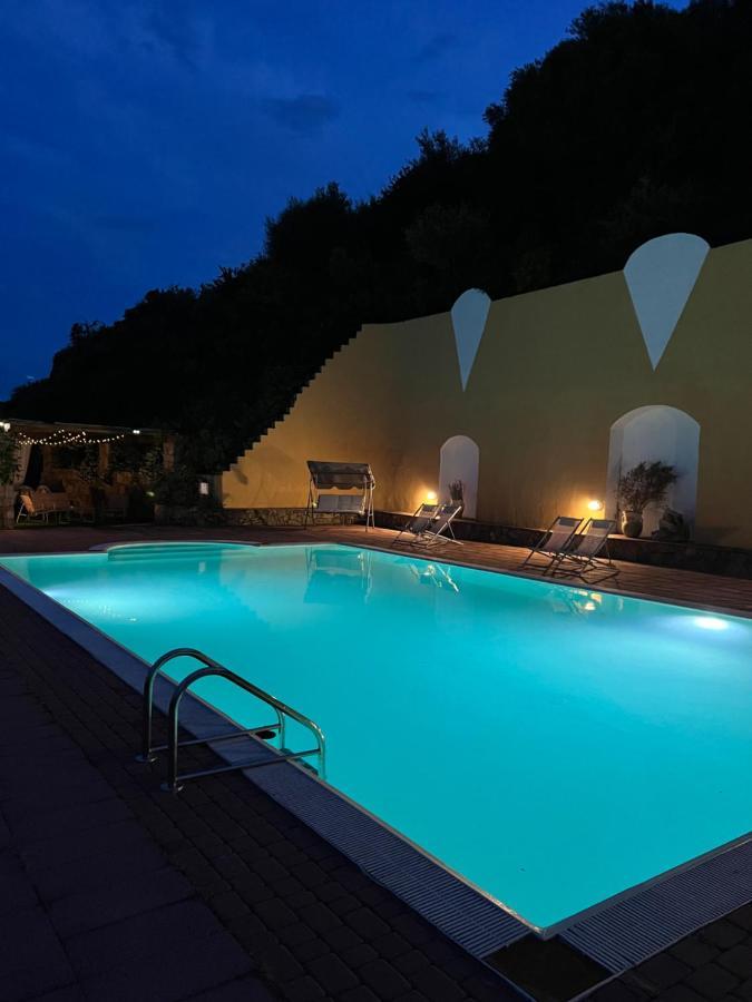 Trasicca Bon Espoir Hotel Brunella Eksteriør billede